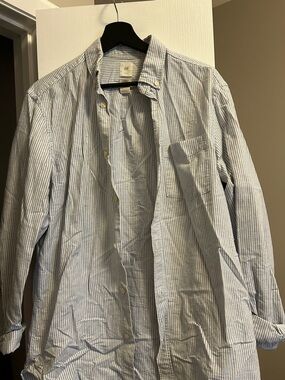 H&M Light Blue and White Striped Button-Down Shirt